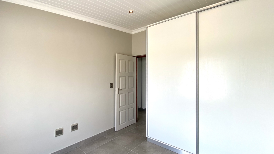 3 Bedroom Property for Sale in Laaiplek Western Cape